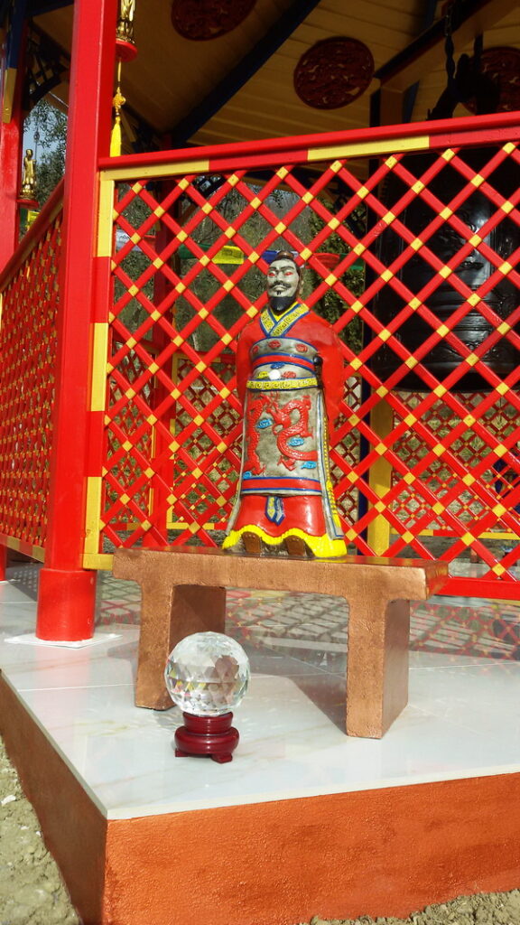 Guardian of the Pagoda of Pure Splendour - 純亮塔 (Chún Liàng Tǎ)